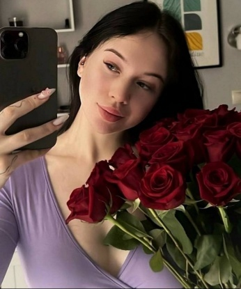 Алетта, 19 лет, 2 размер груди
